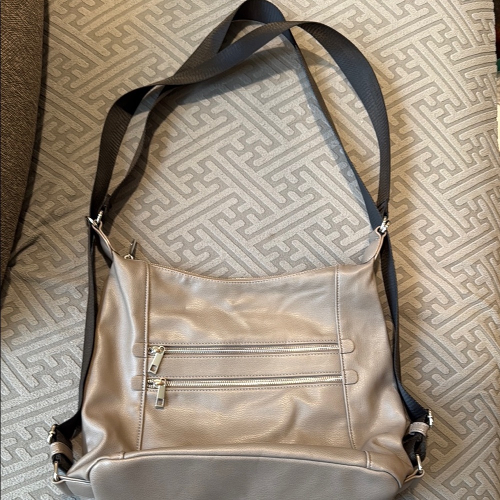 Elegant Gray Women's Shoulder Bag